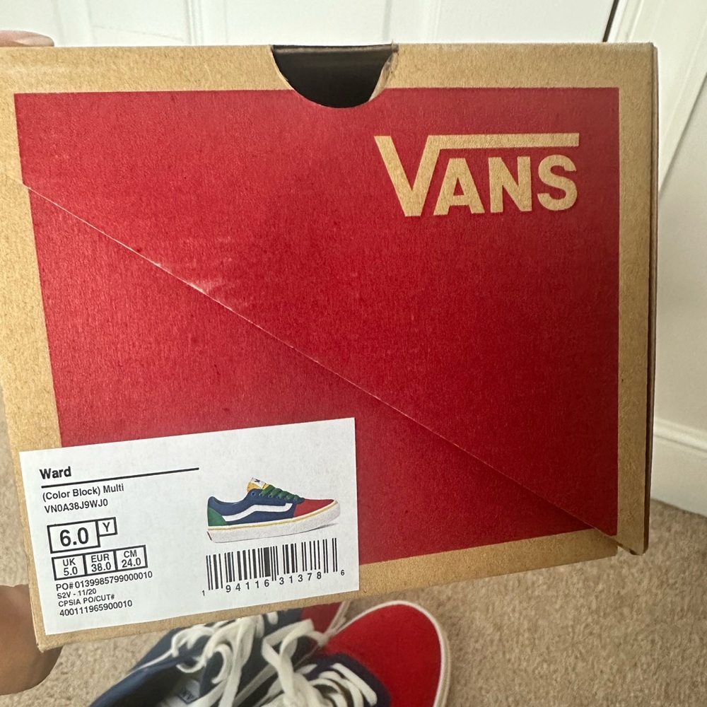 Vans ward - Picture 3 of 7